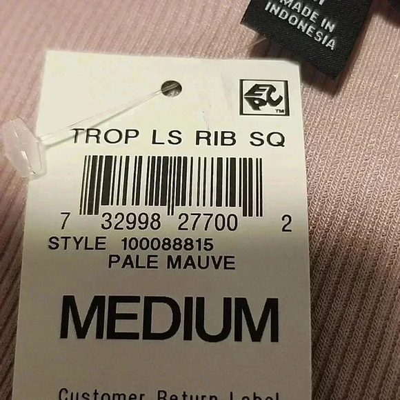 INC Long Sleeve Top - Picture 5 of 7